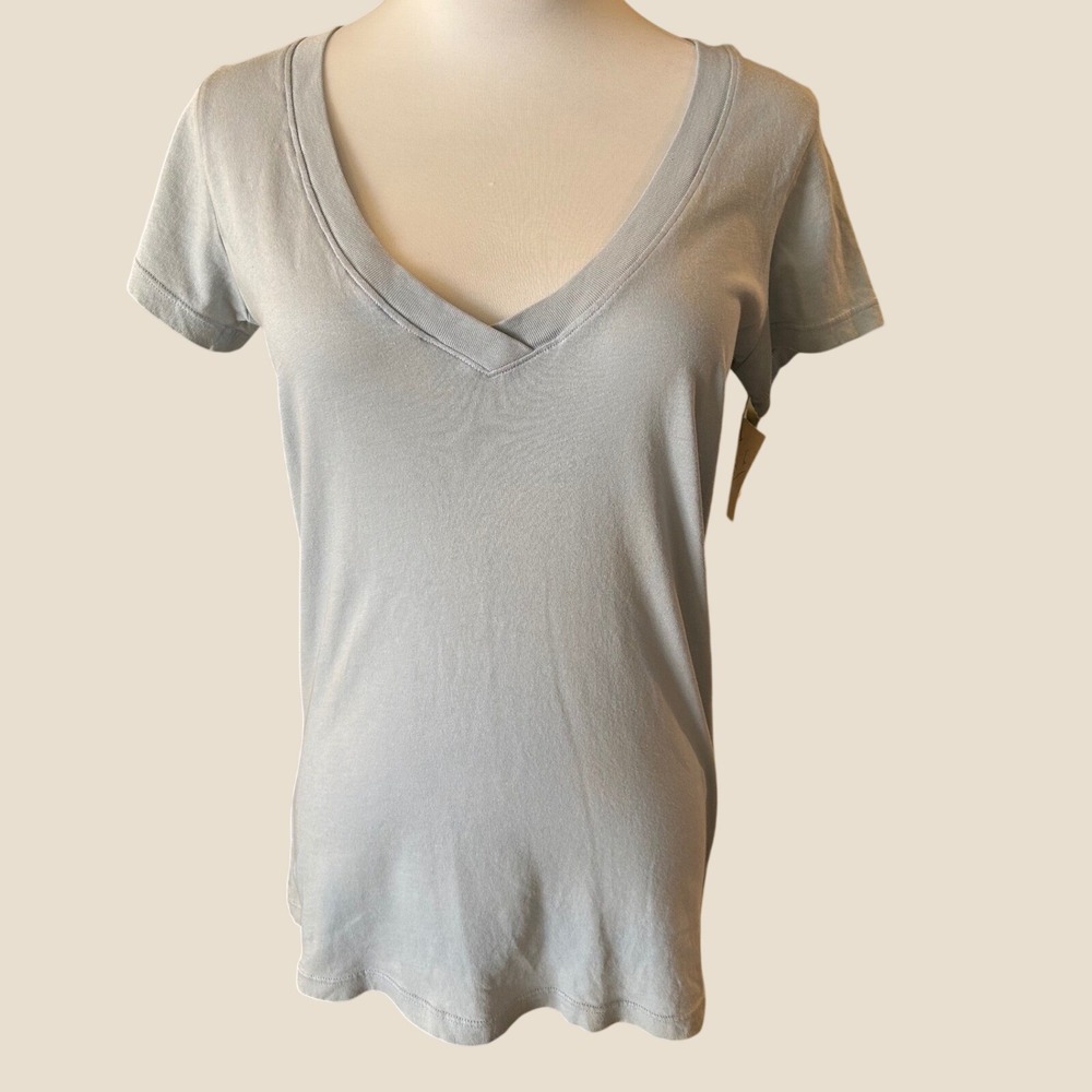 Vintage 2002-04 Juicy Couture Y2K V Neck Tee Color Coded L Glamorous USA SONY